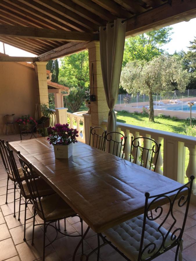 B&B Et Gite D'Ayran Saint-Quentin-la-Poterie Buitenkant foto