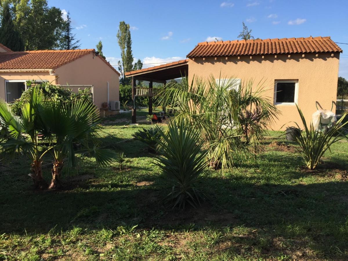B&B Et Gite D'Ayran Saint-Quentin-la-Poterie Buitenkant foto